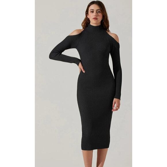ASTR  Essential Cold Shoulder Dress Mock Neck Midi Sweater Gray NWT L - Picture 1 of 10